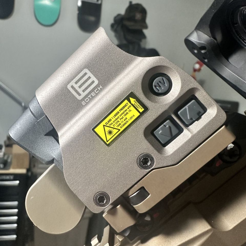 Image 2 - EOTECH EXP3-0 REMAINING