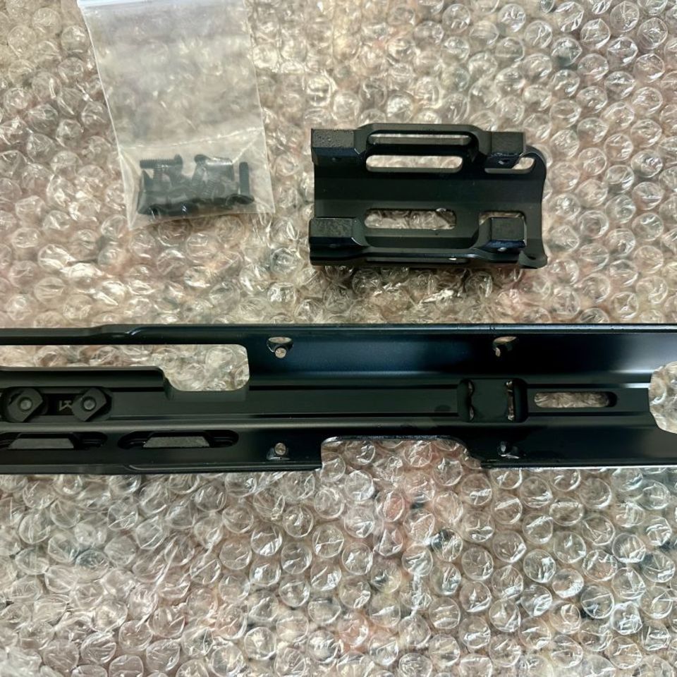 Image 2 - UTG PRO MP5K MONOLITHIC MLOK