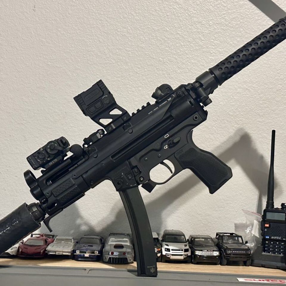 Image 3 - UTG PRO MP5K MONOLITHIC MLOK