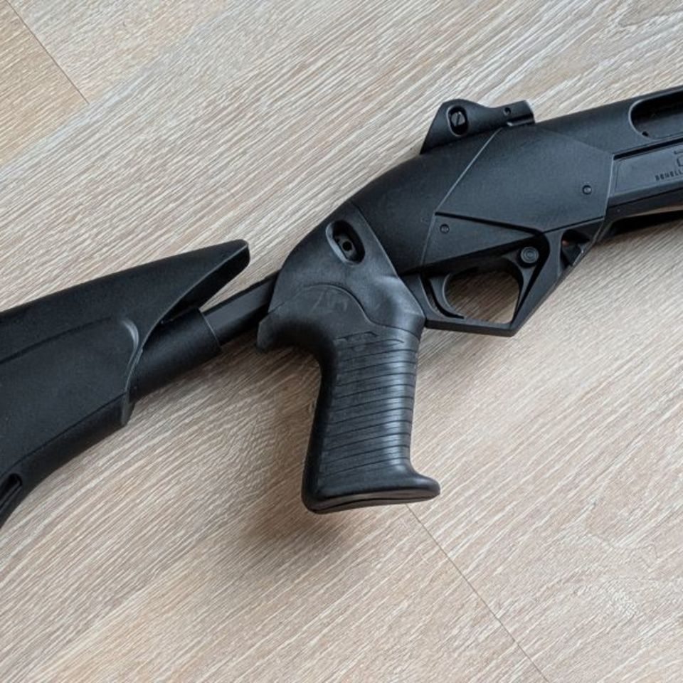 Image 2 - Benelli Supernova w/ LE Stock