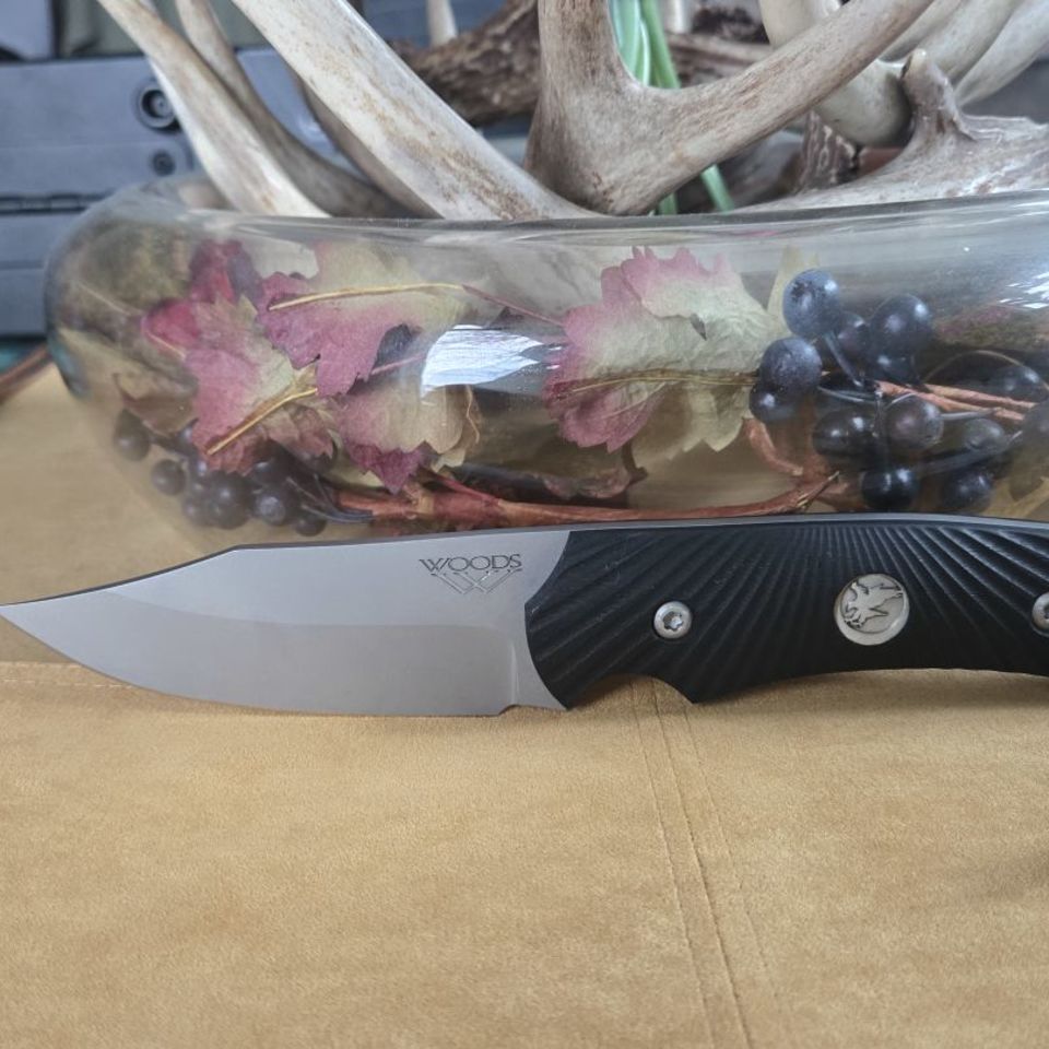 Image 2 - Nighthawk Hunter knife