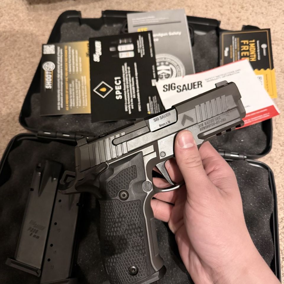 Image 2 - Sig P226X Carry Legion