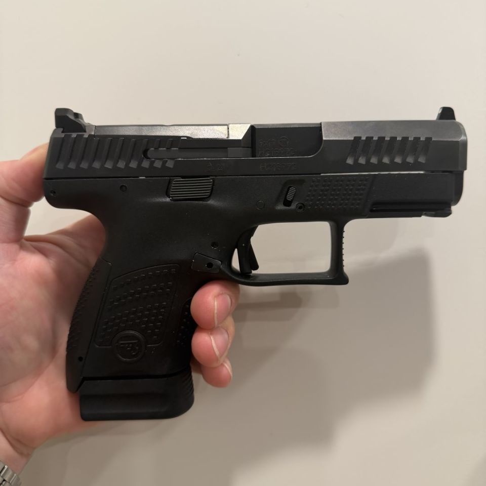 Image 3 - New P10s optic ready 