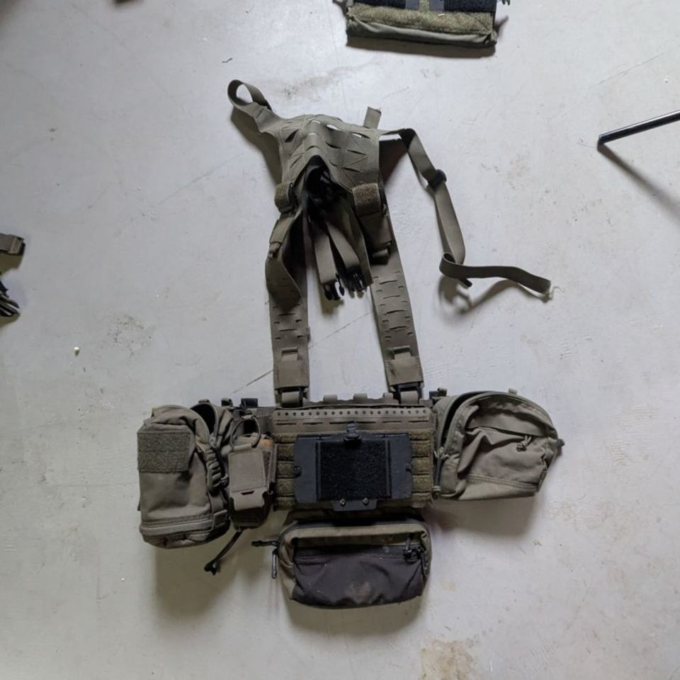 Image 5 - All in one RG LV119 setup