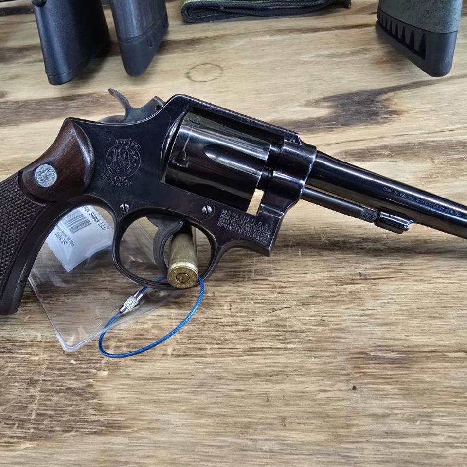 Image 2 - Smith & Wesson model 10