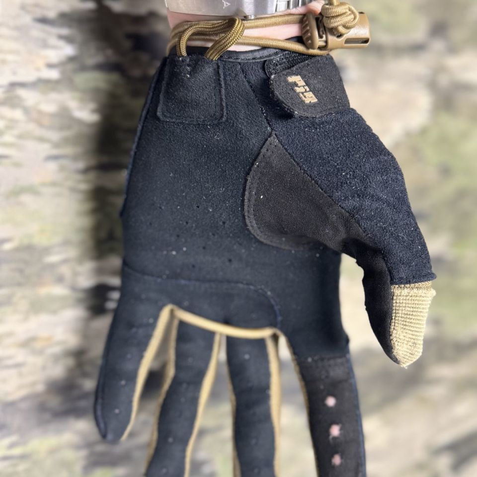 Image 7 - Universal Data Card Holder