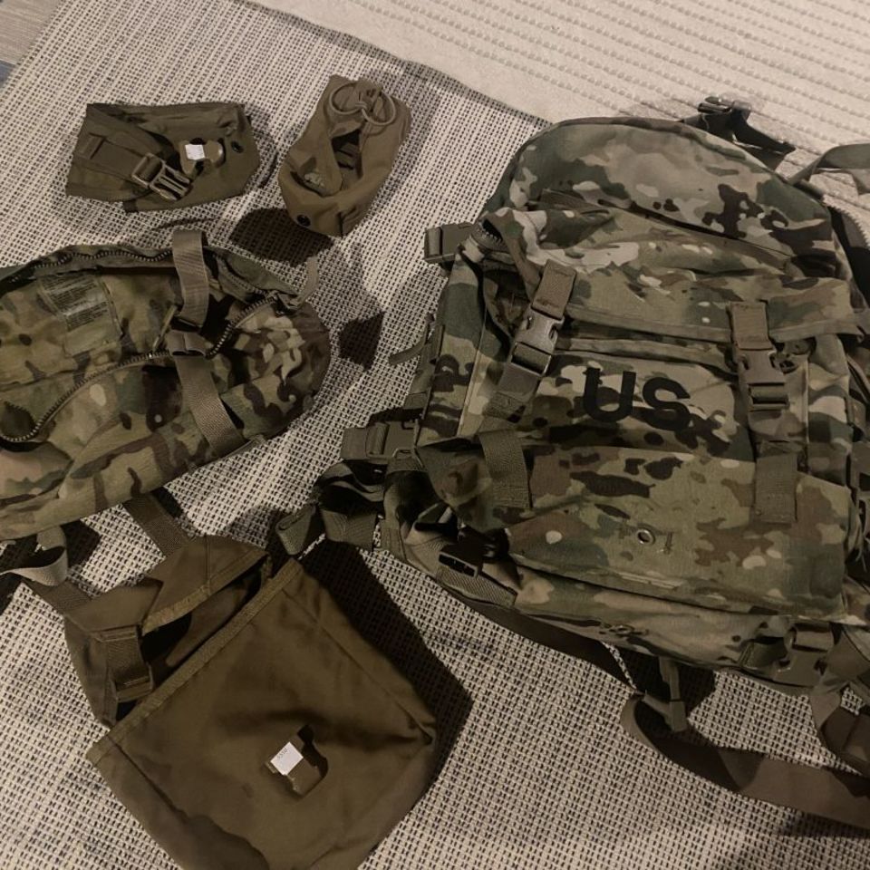 Image 1 - US Army Assault Pack & Pouches