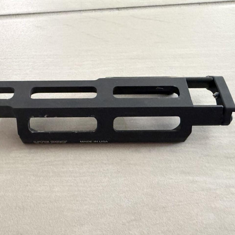 Image 4 - UTG Pro MP5 Light Mount