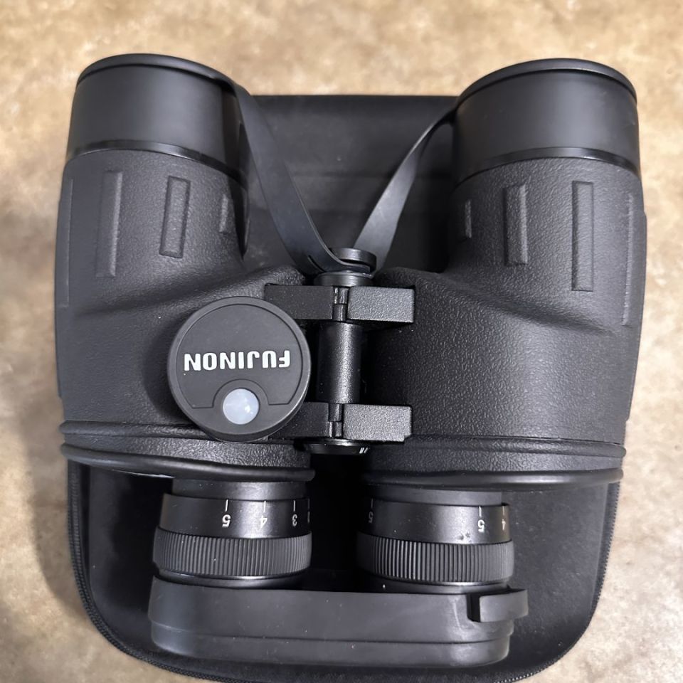 Image 1 - *REDUCED Fujinon 7x50 7° Binos