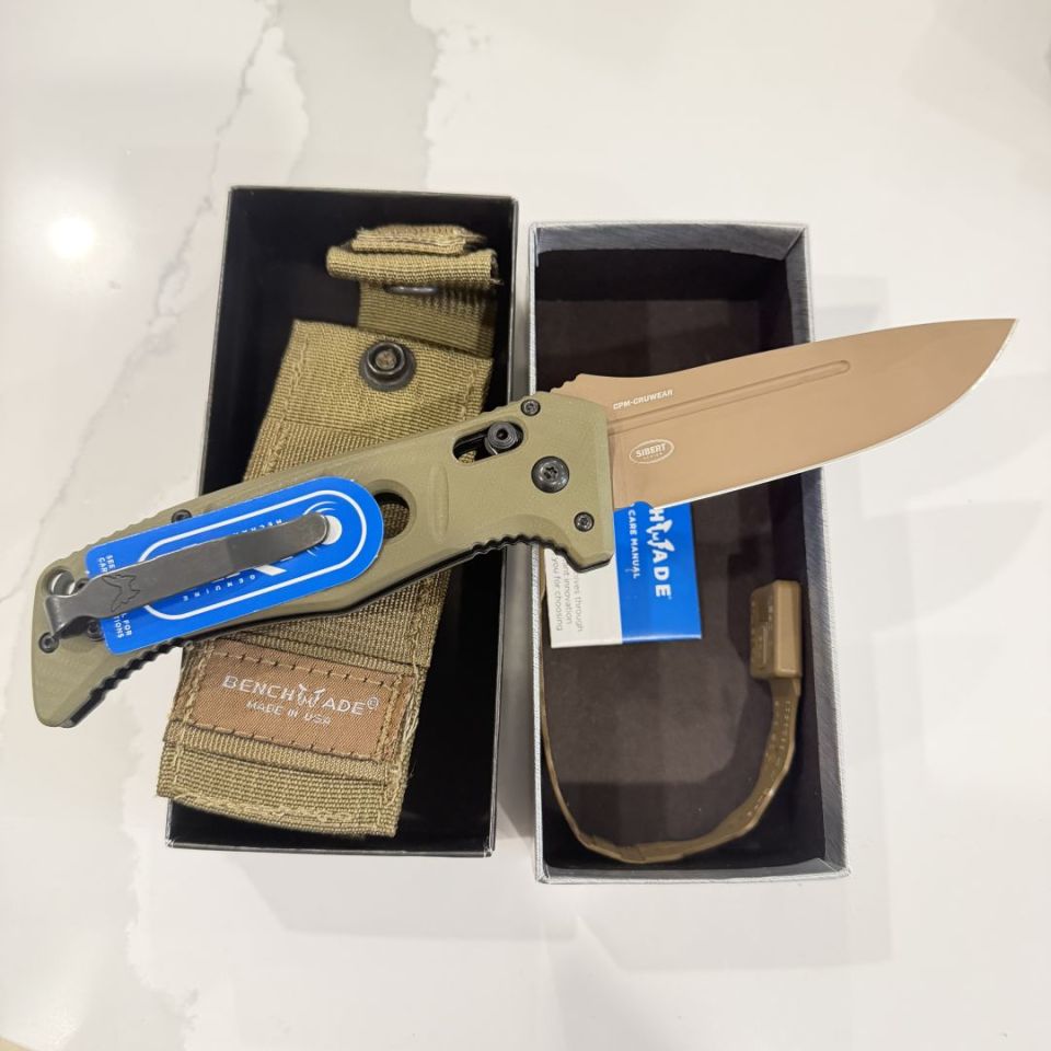 Image 3 - Benchmade Auto Adamas