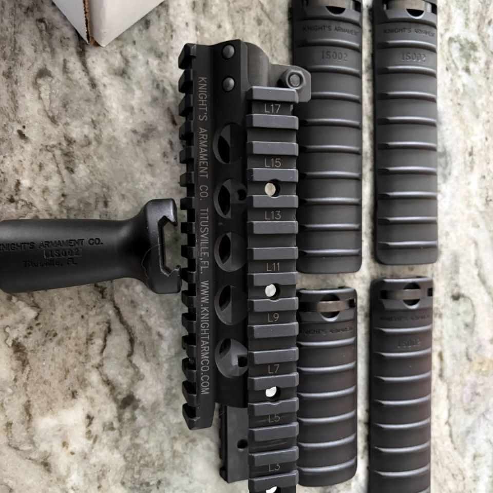 Image 3 - KAC MP5 / AP5 Rail and Stubby