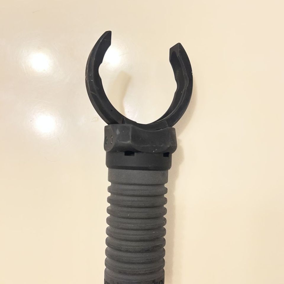 Image 2 - M203 vertical grip