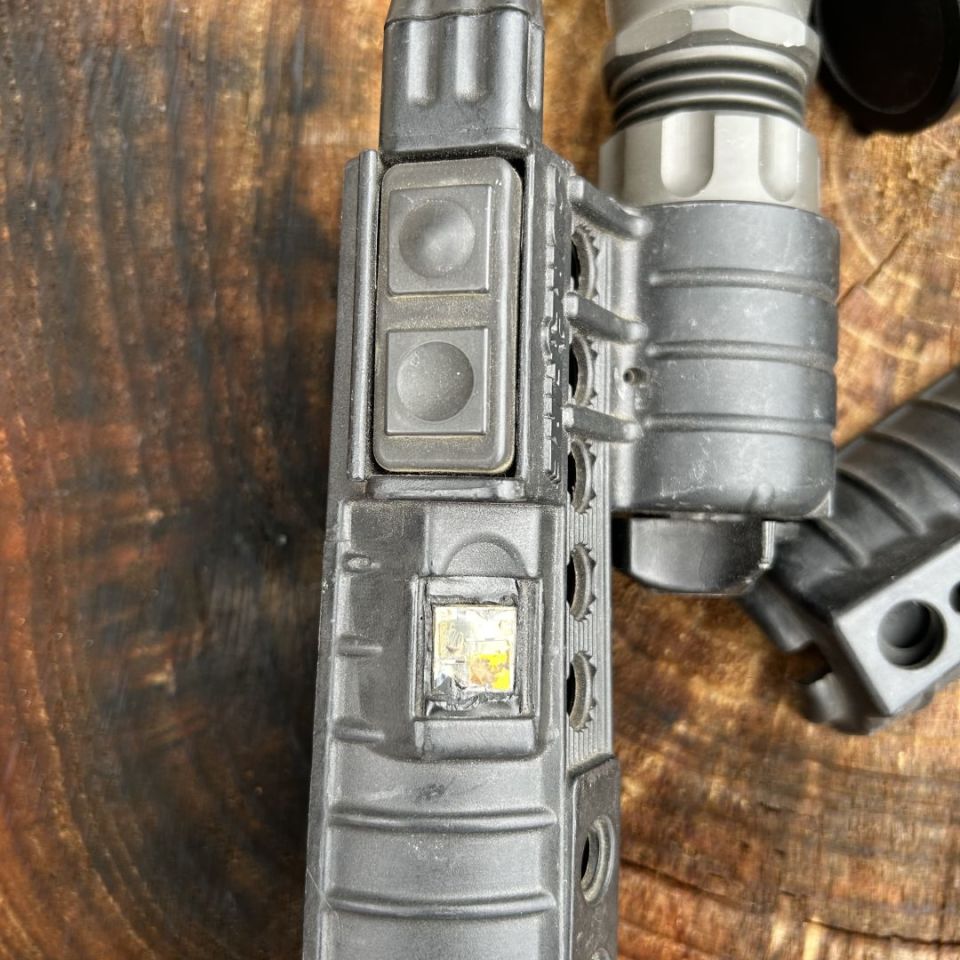 Image 4 - Surefire m500 M4 Handguard