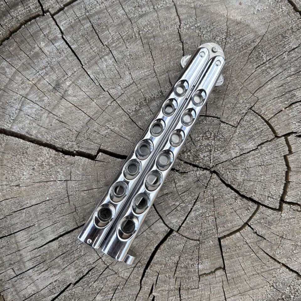 Image 3 - VTG Benchmade 63 spec Balisong