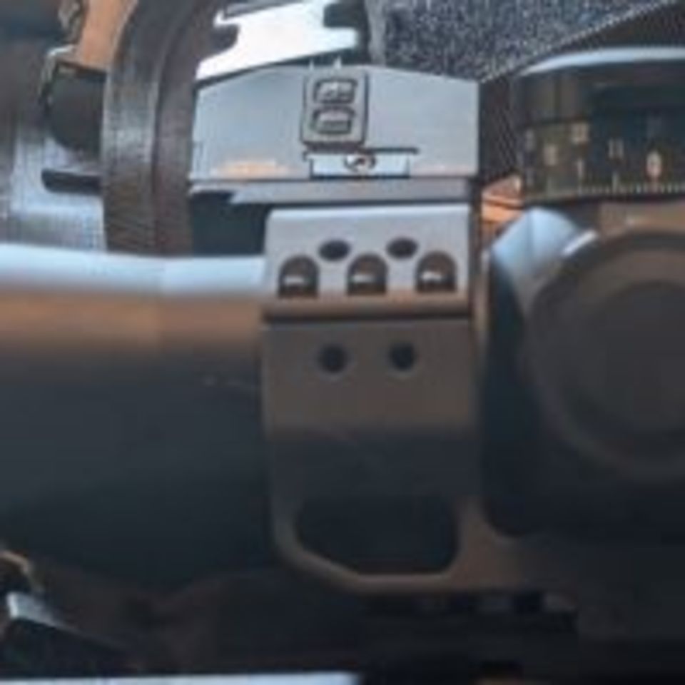 Image 1 - Leupold mk5hd 5-25 