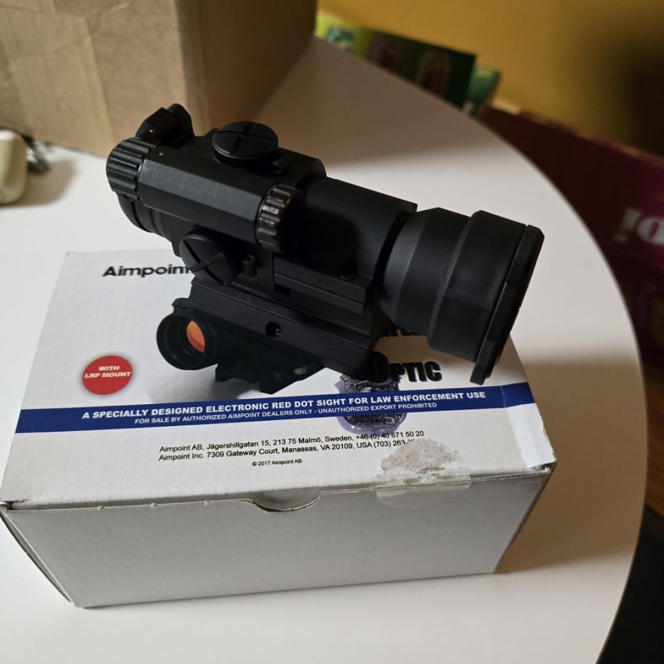 Image 3 - Aimpoint pro in lrp mount