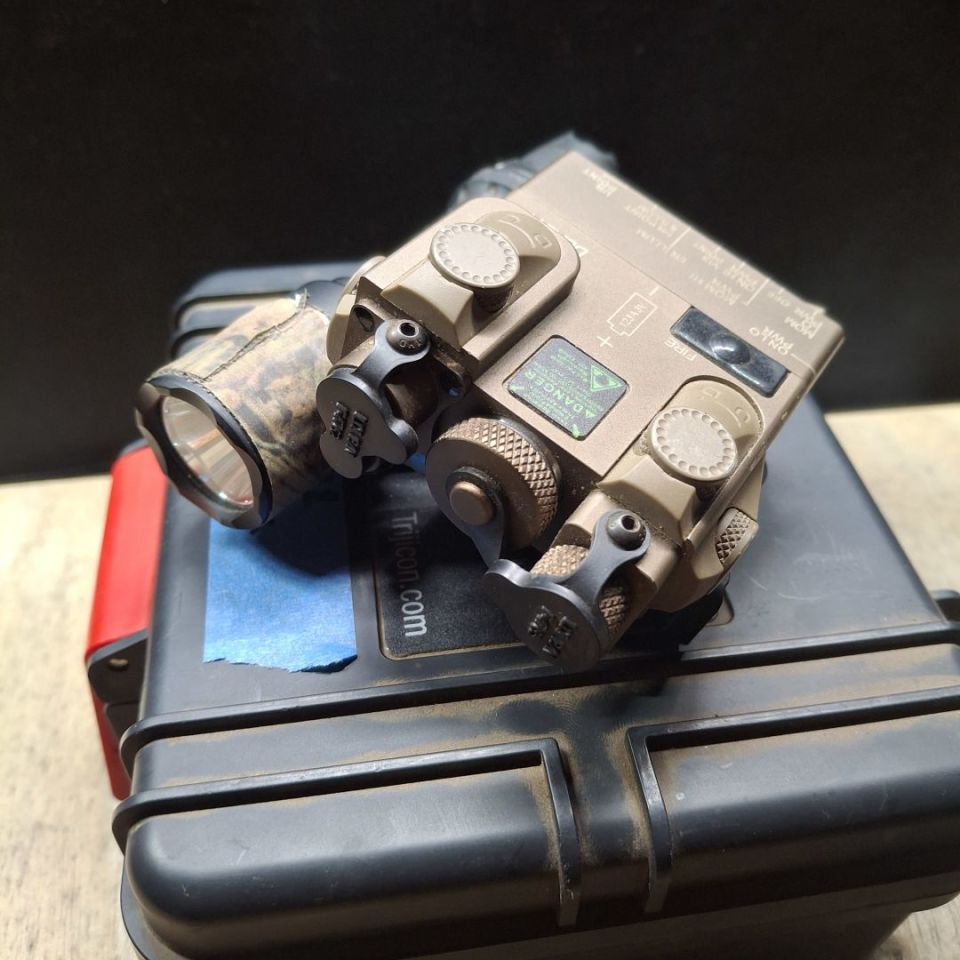 Image 2 - Replica DBAL-A2 Tano w mount