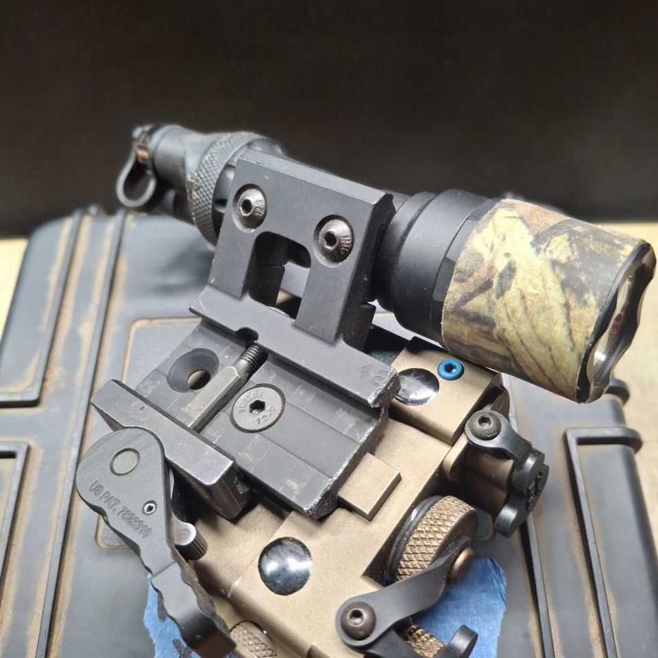 Image 5 - Replica DBAL-A2 Tano w mount