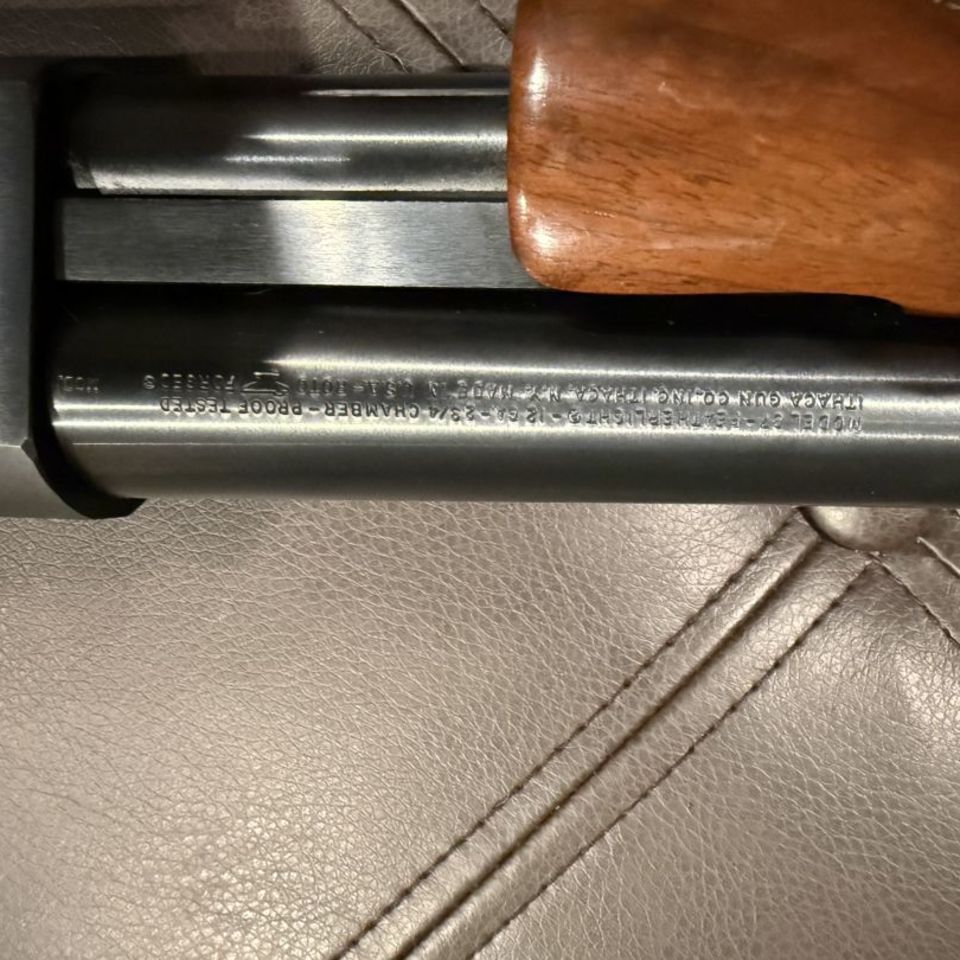 Image 4 - Ithaca model 37 featherweight 