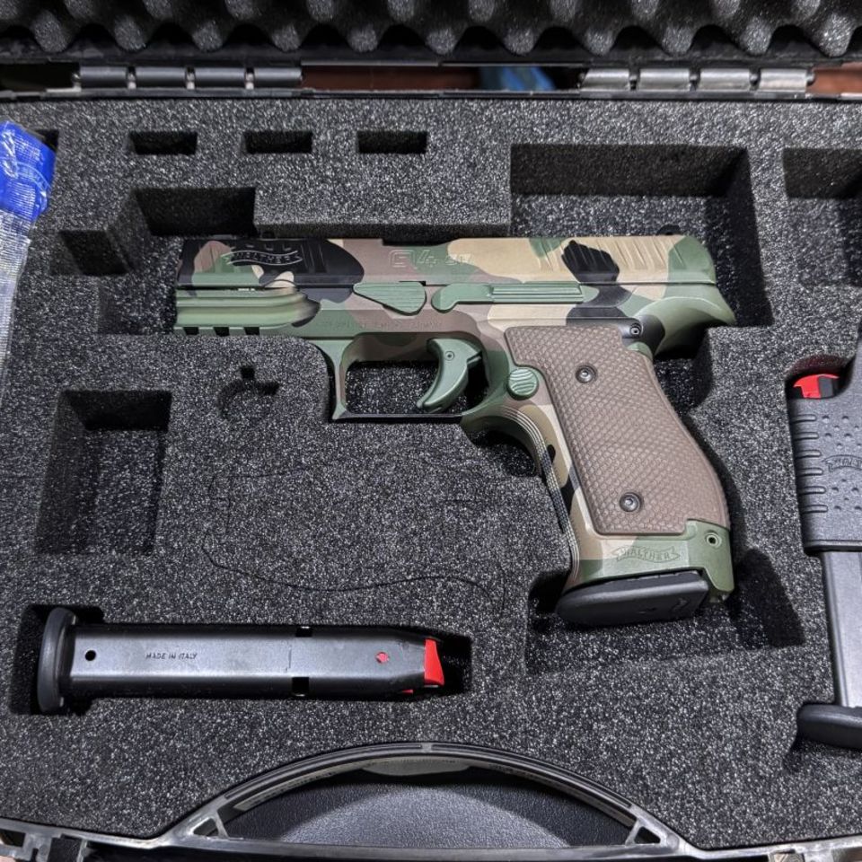 Image 2 - Walther Q4 SF