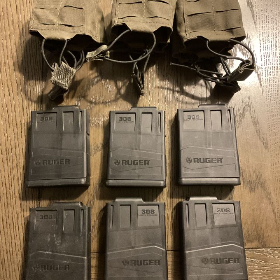 Image 2 - Ruger Scout Mag,pouch,part