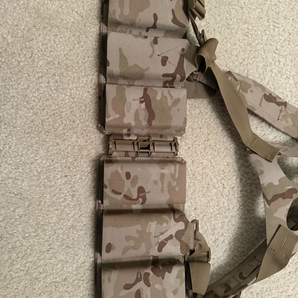 Image 2 - Esstac Bushboar 5.56 chest rig