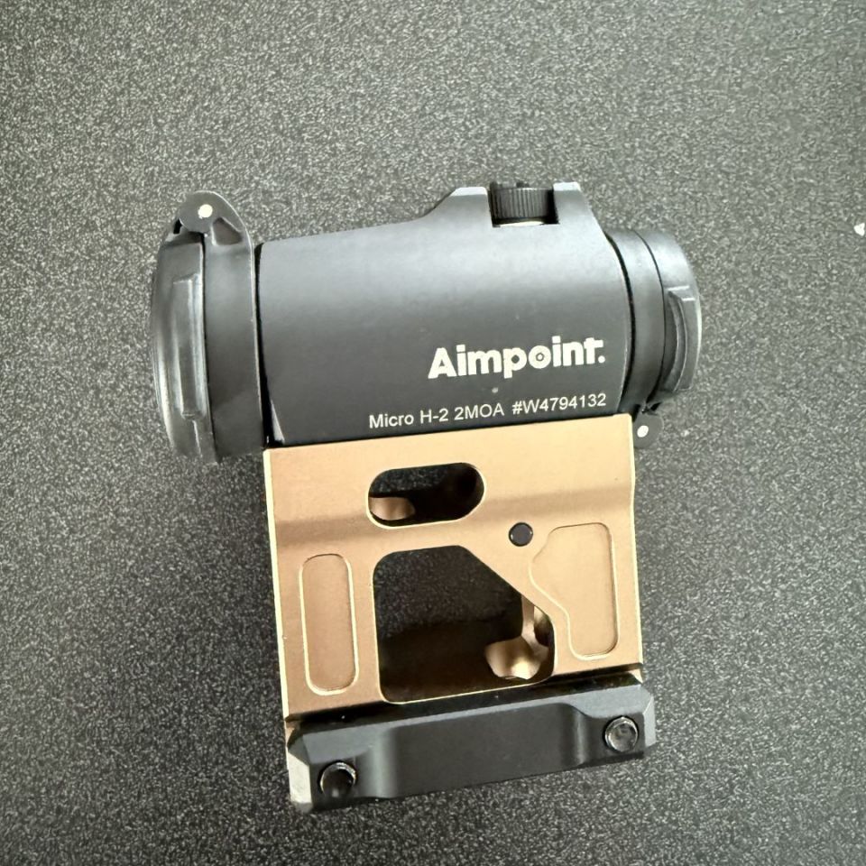 Image 1 - Aimpoint h2 