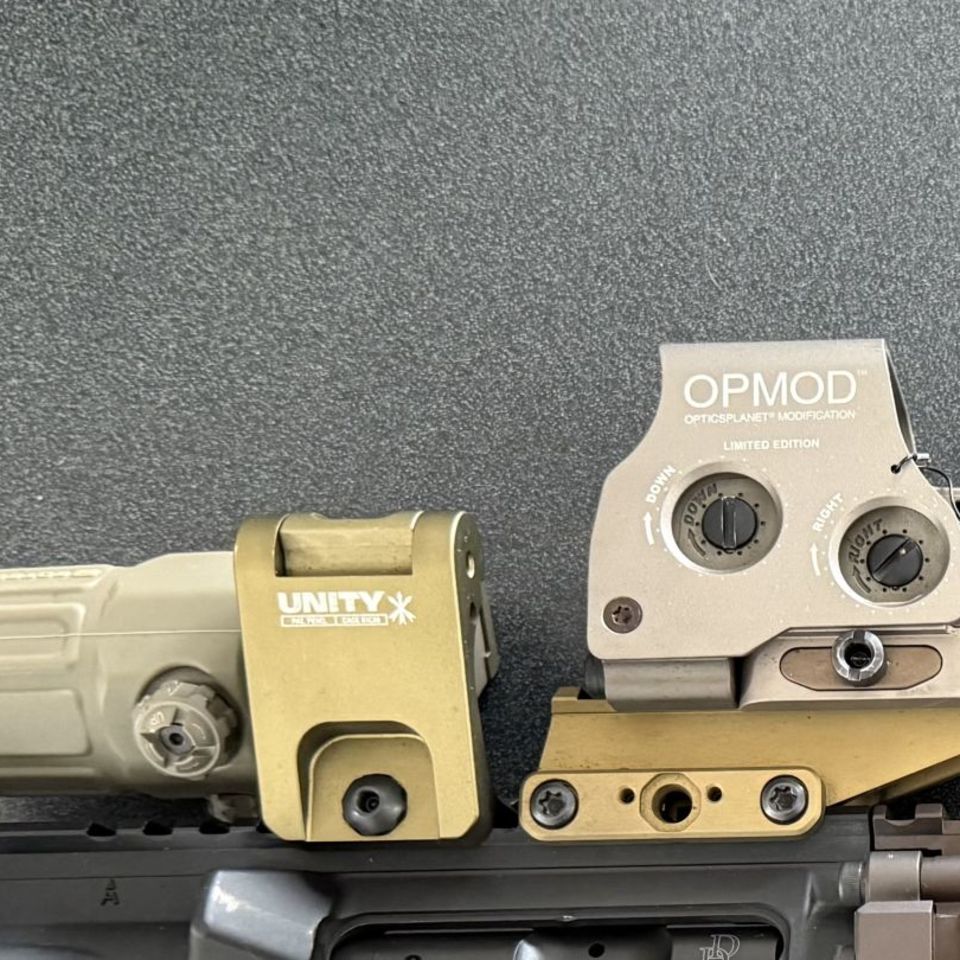 Image 1 - Eotech magnifier combo w Unity