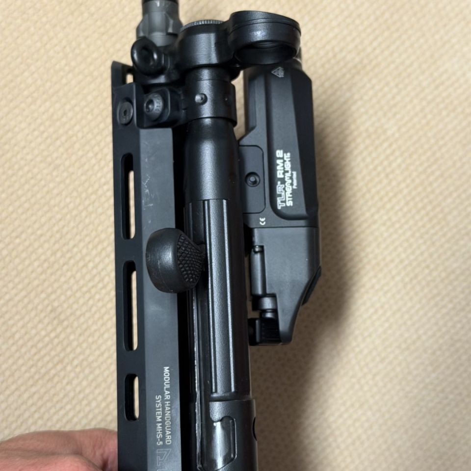 Image 4 - MP5 SP5 DT Rail & Streamlight