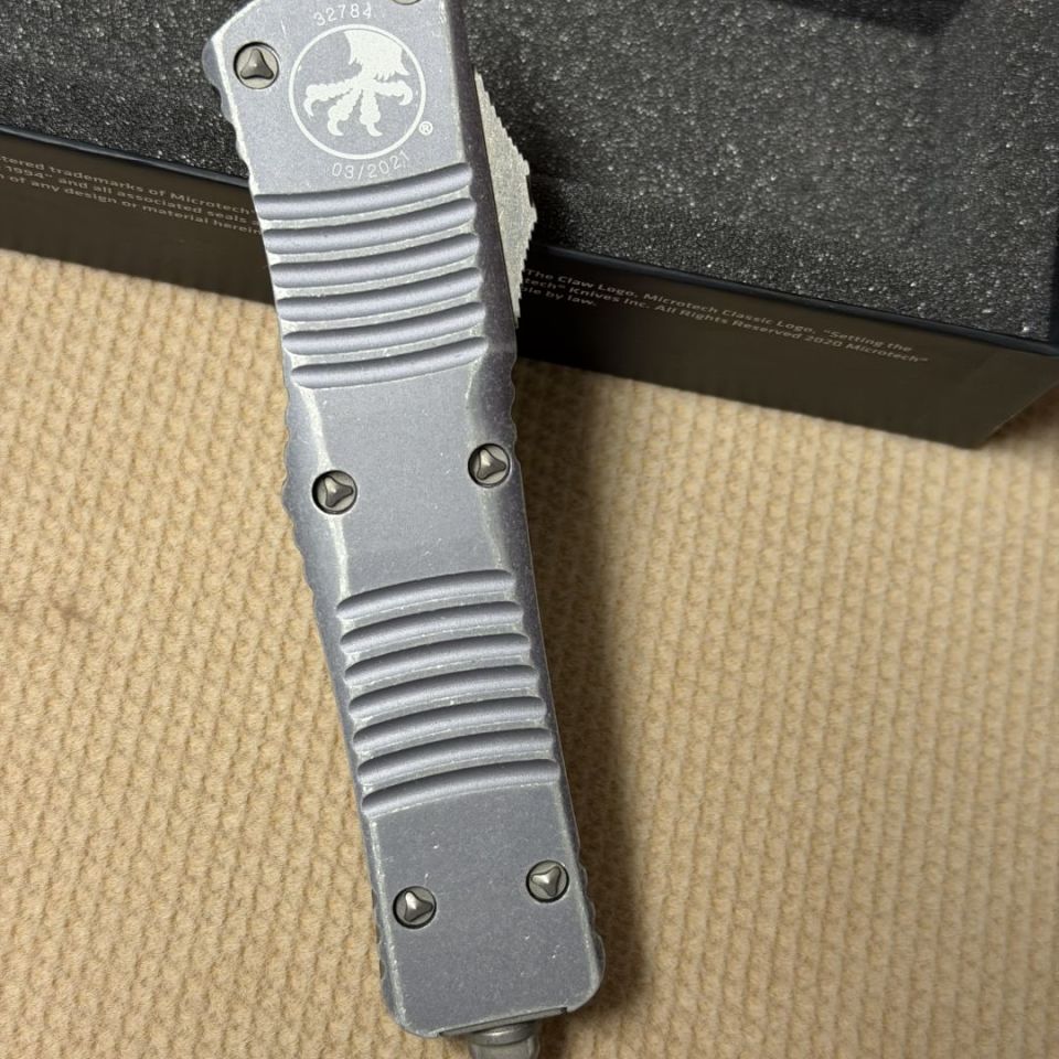 Image 3 - Microtech Combat Troodon DE