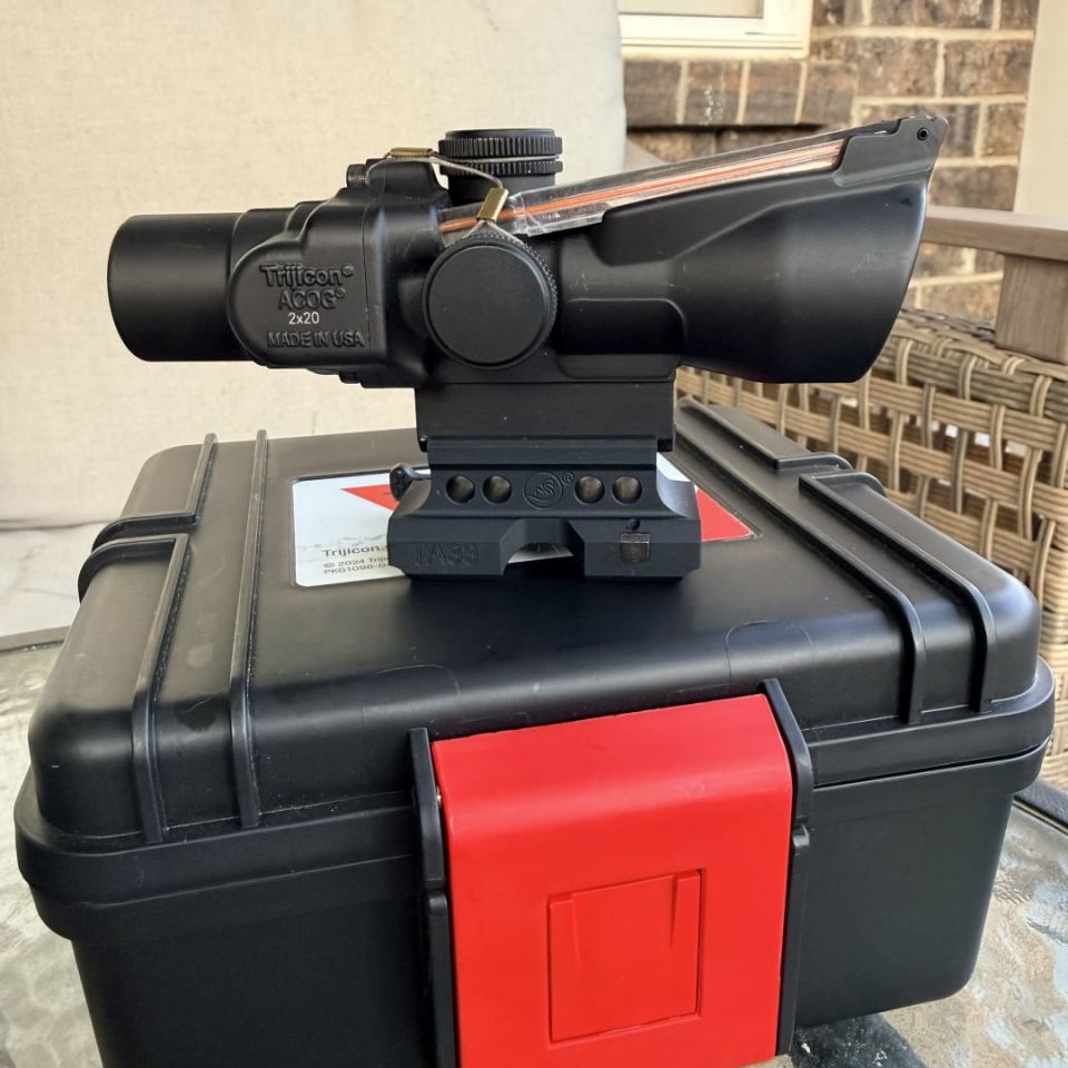 Image 2 - Trijicon ACOG 2x20 w/ A.R.M.S.