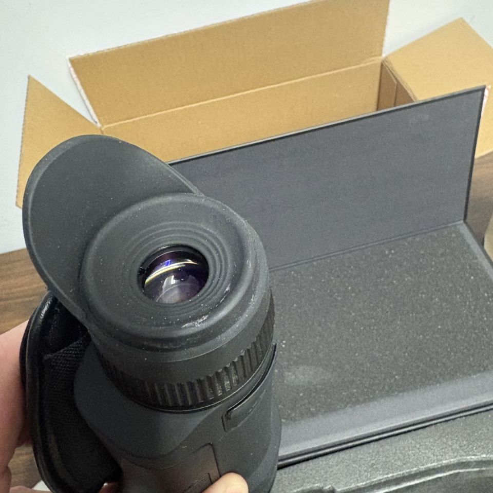 Image 3 - Thermal monocular w/ LRF