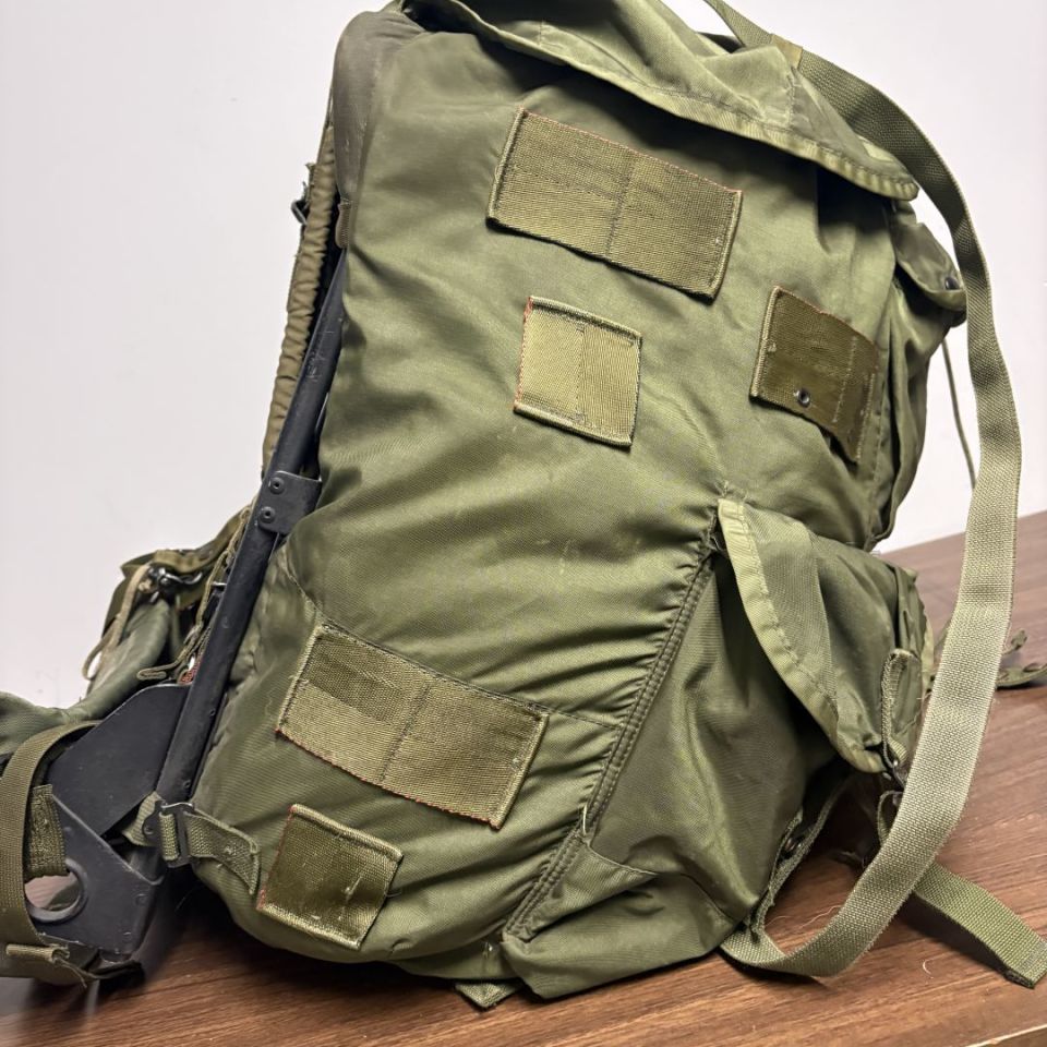 Image 2 - ALICE pack/frame