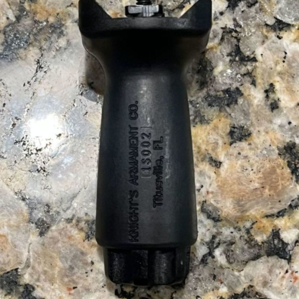 Image 2 - KAC Stubby Broomstick - Mlok 