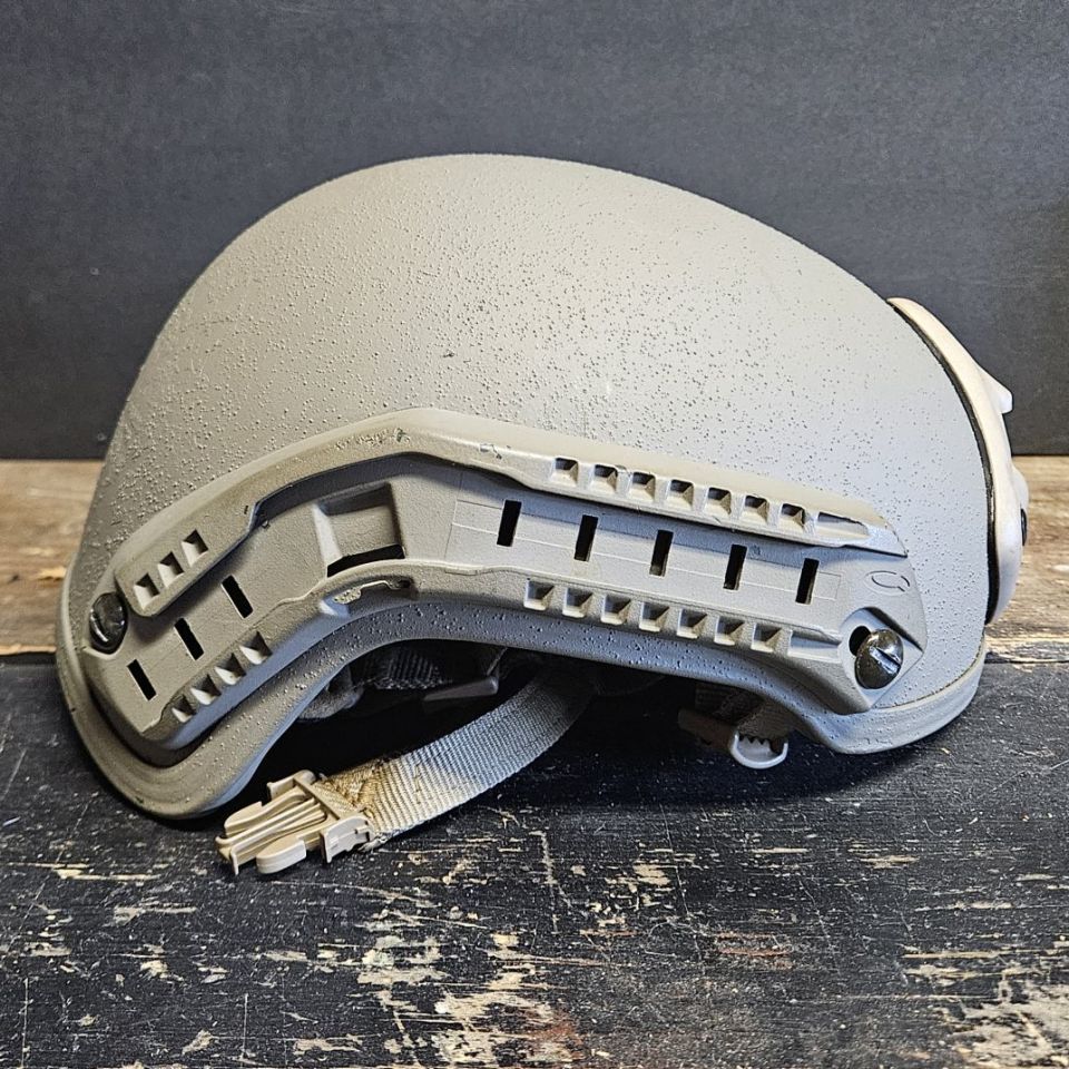 Image 3 - Large Ceradyne High Cut H IIIA