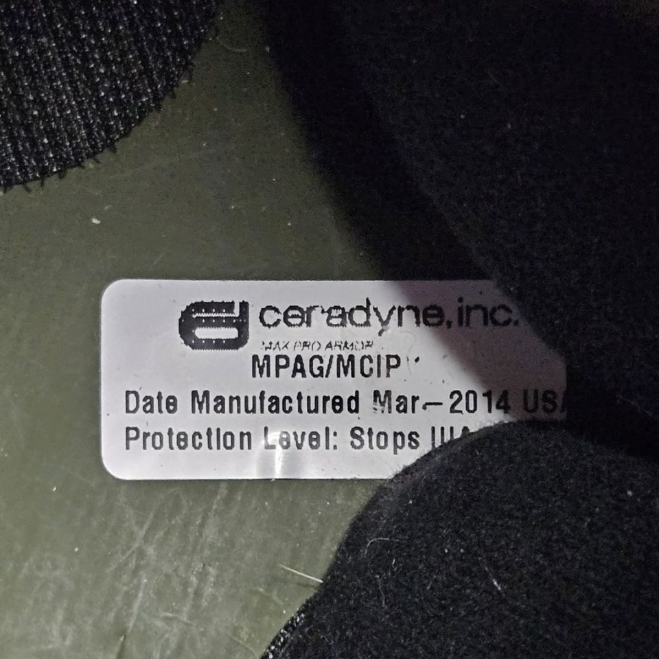 Image 5 - Large Ceradyne High Cut H IIIA