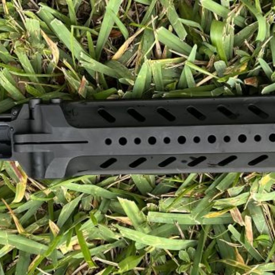 Image 4 - LMT Confined Space Weapon