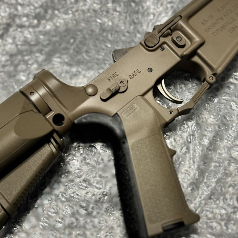 Image 2 - Knights Armament Company SR15