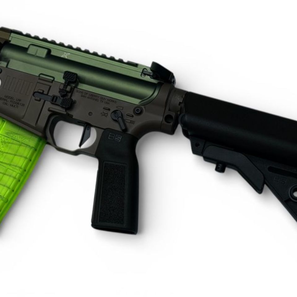 Image 4 - Forward Controls Design 16"