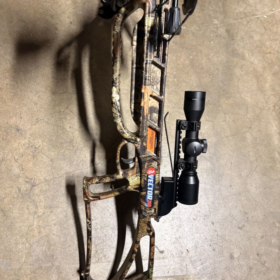 Image 3 - PSE vector 310 crossbow