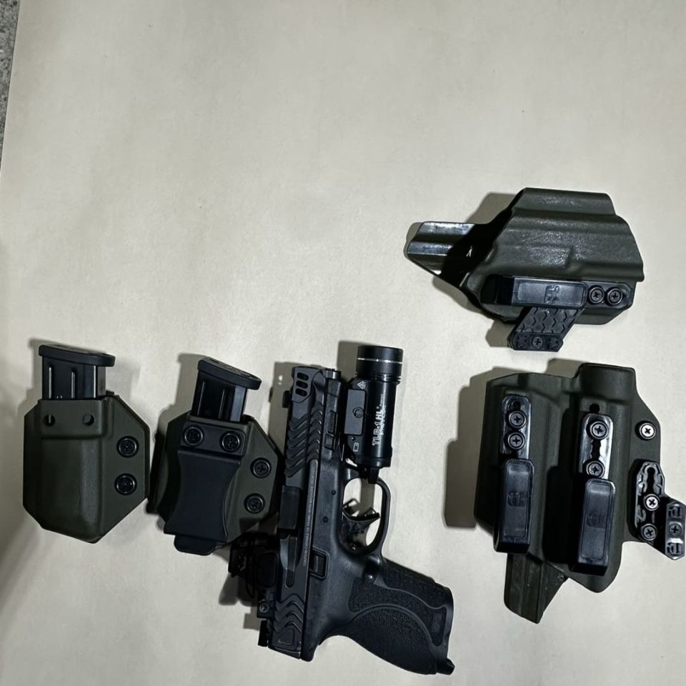 Image 1 - S&W M&p 2.0 carry comp