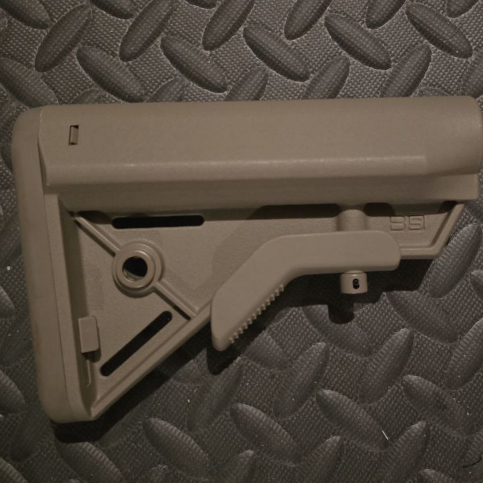 Image 2 - Stocks and grips