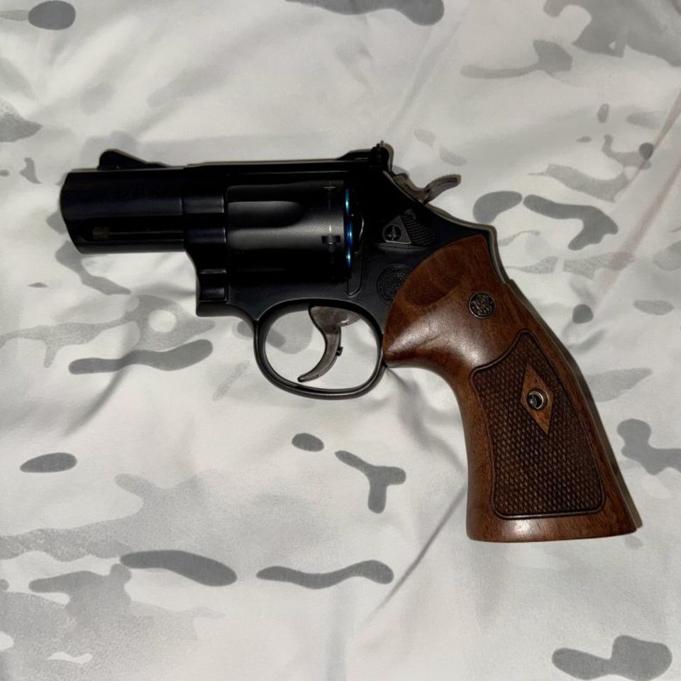 Image 2 - S&W Model 19 Carry-Comp