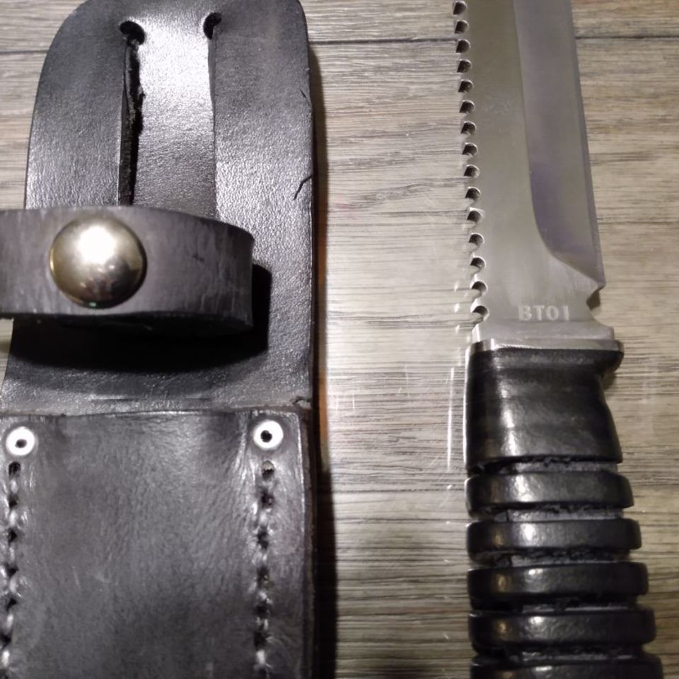 Image 2 - Custom Schrade ExtremeSurvival