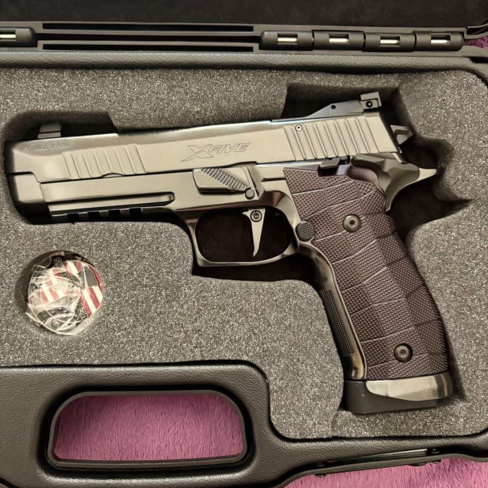 Image 4 - Sig 226 X5 Reserve