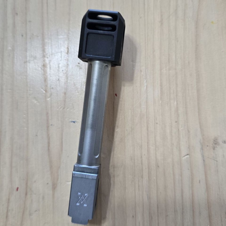 Image 2 - Glock 19/45 barrel