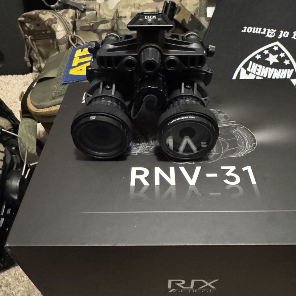 Image 1 - RNV 31 1800-2000 FOM NIGHT VISION WHOLE SET UP