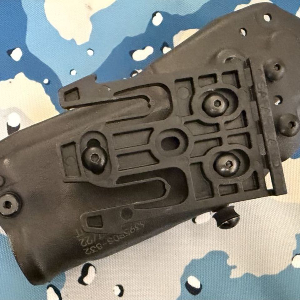 Image 2 - Glock Safariland