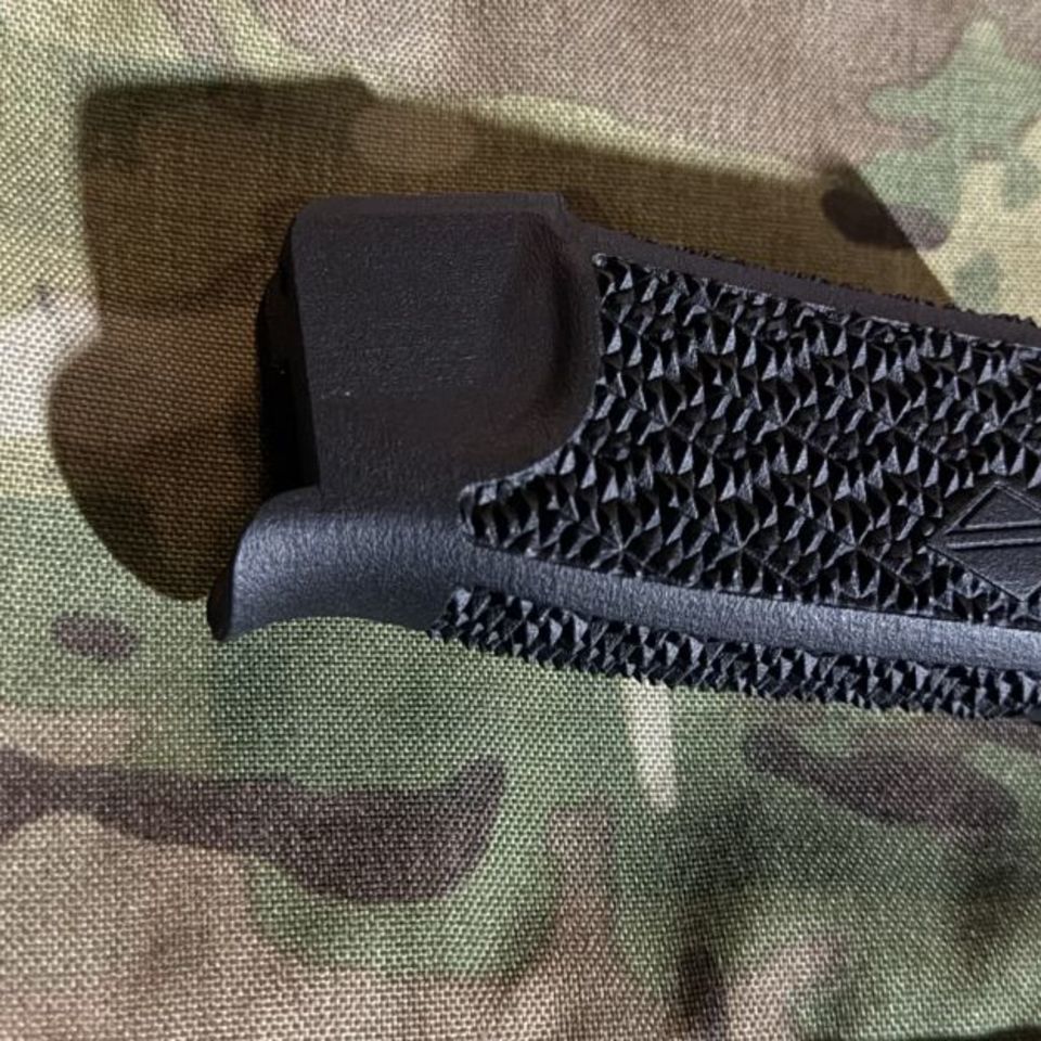 Image 2 - Irregular Defense Grip