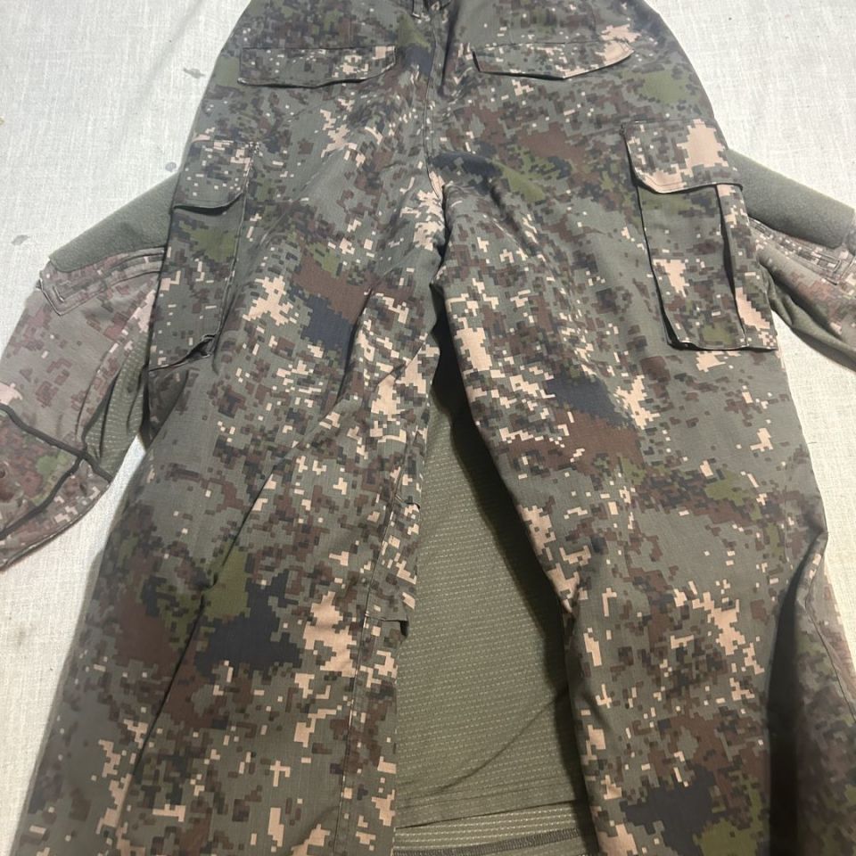 Image 3 - South Korean Combat Shirt/pant